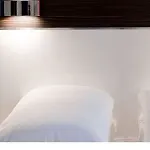 Hotel Wakeup -