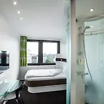 Wakeup - Hotell 2*