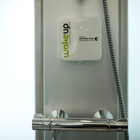 Hotel Wakeup -