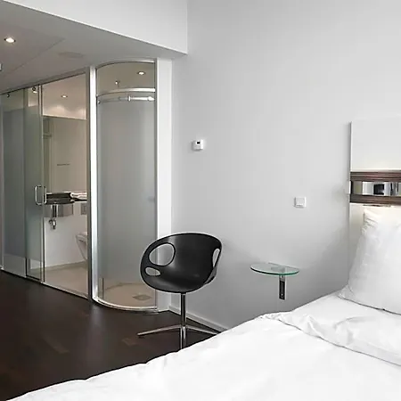 Wakeup - Hotel 2*